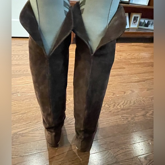 Brown Suede Joan and David Couture Boots - Picture 8 of 13